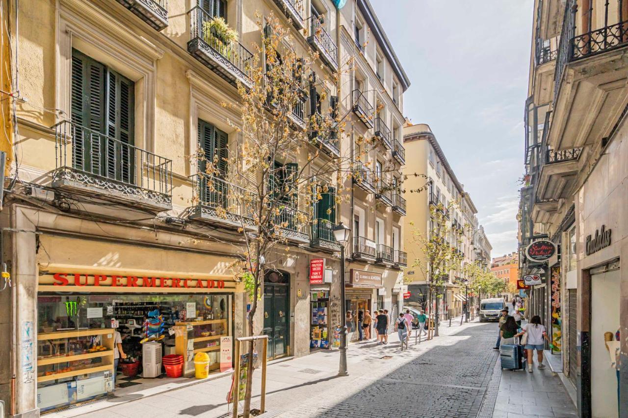 Ever House - Chueca-Gran Via Мадрид Экстерьер фото