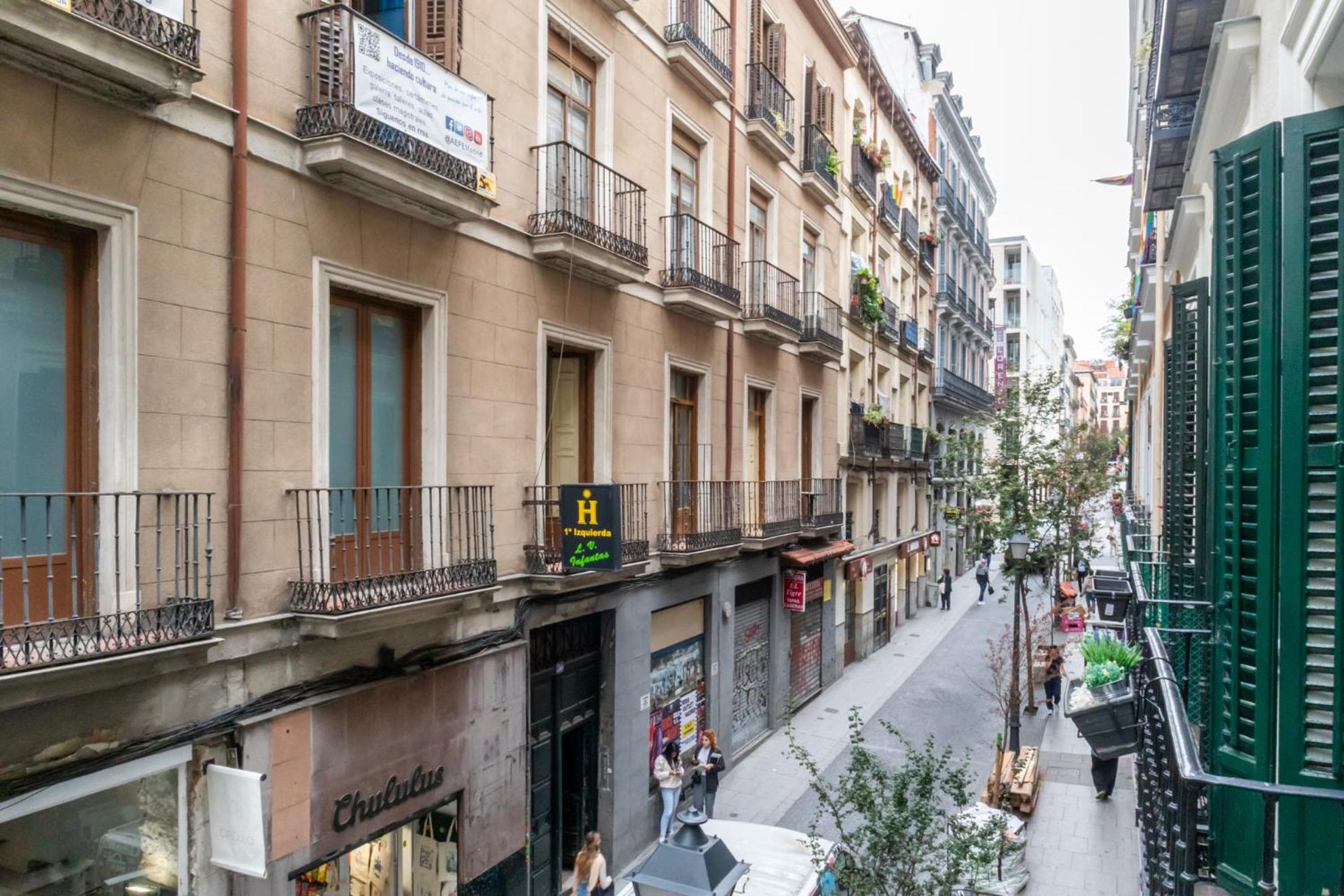 Ever House - Chueca-Gran Via Мадрид Экстерьер фото