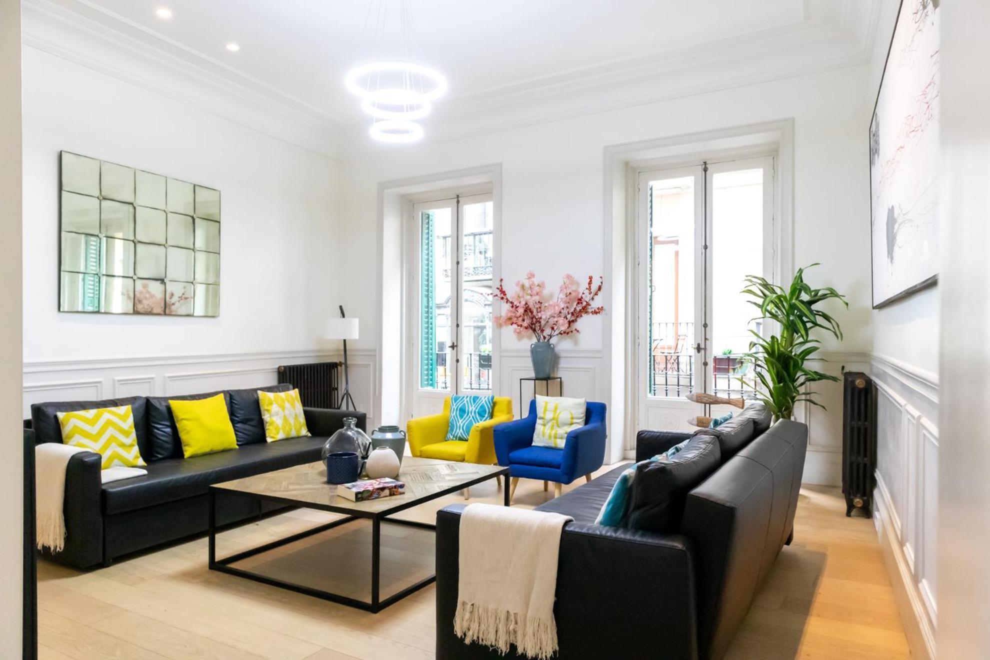 Ever House - Chueca-Gran Via Мадрид Экстерьер фото